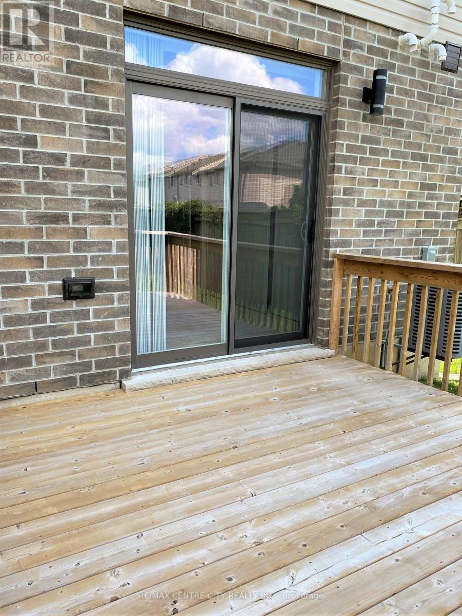 2148 Meadowgate Boulevard, London South, Ontario  N6M 1C6 - Photo 23 - X12455927