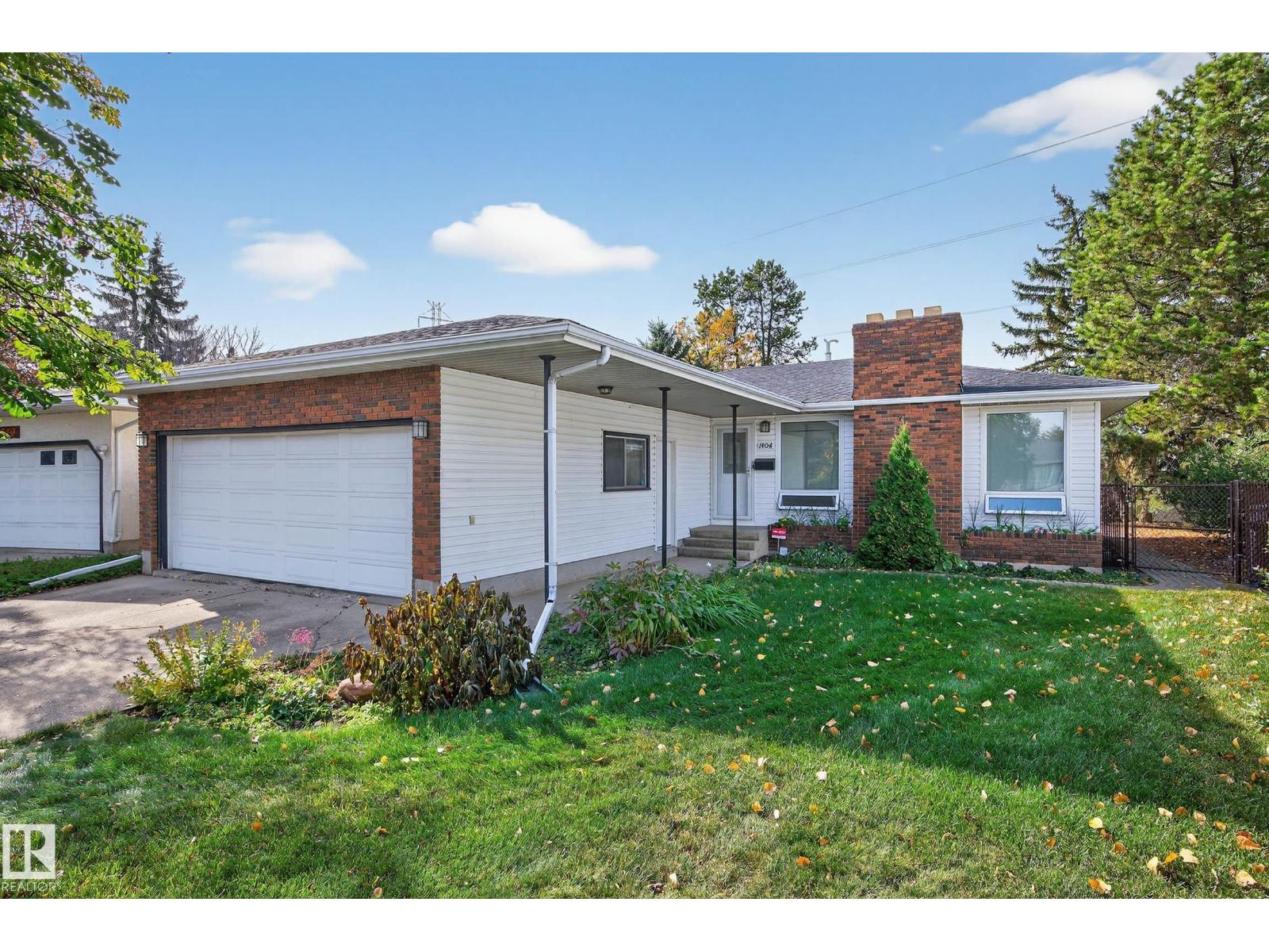 1904 89 ST NW, edmonton, Alberta