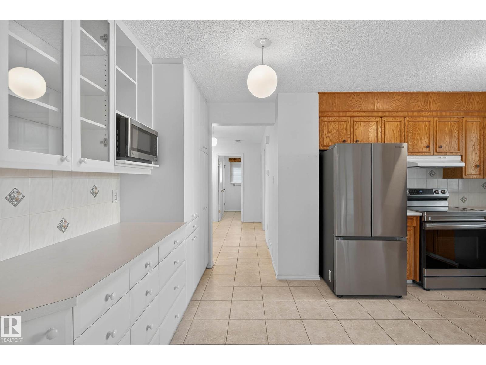 1904 89 St Nw, Edmonton, Alberta  T6K 2A3 - Photo 16 - E4461625