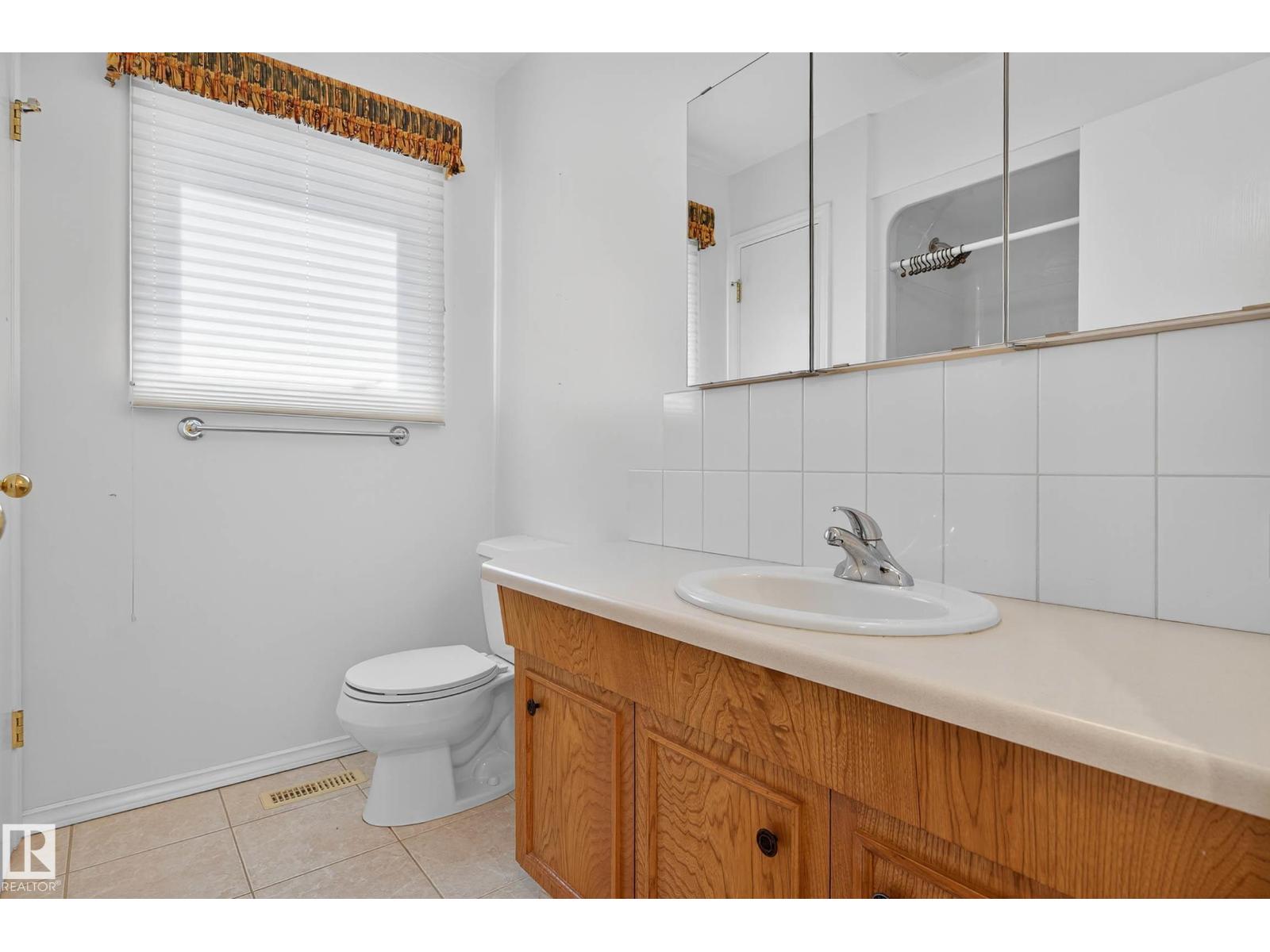 1904 89 St Nw, Edmonton, Alberta  T6K 2A3 - Photo 24 - E4461625
