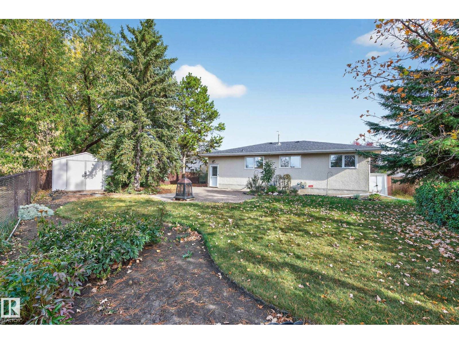 1904 89 St Nw, Edmonton, Alberta  T6K 2A3 - Photo 41 - E4461625