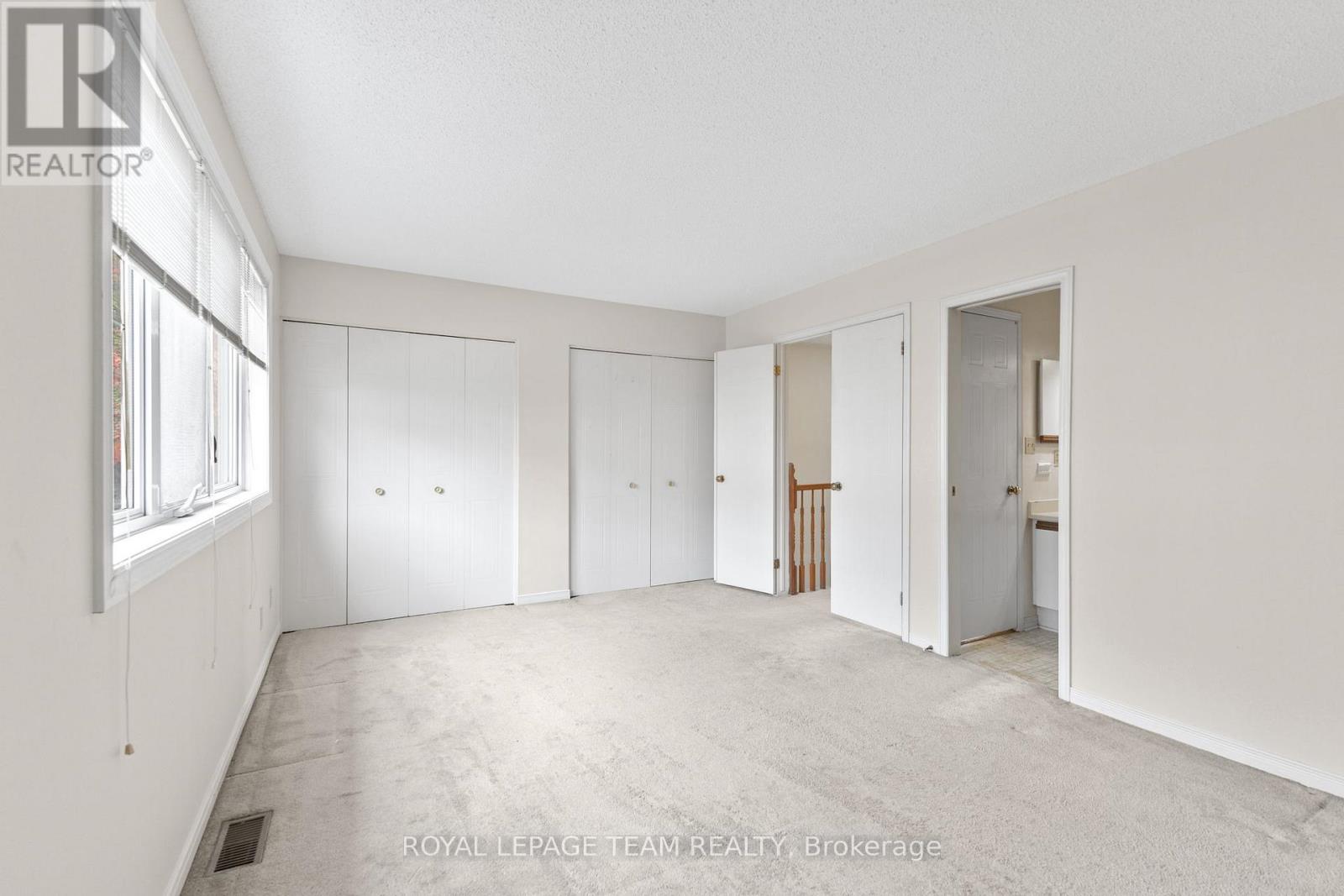 1149 Chimney Hill Way, Ottawa, Ontario  K1J 8Z9 - Photo 18 - X12455915