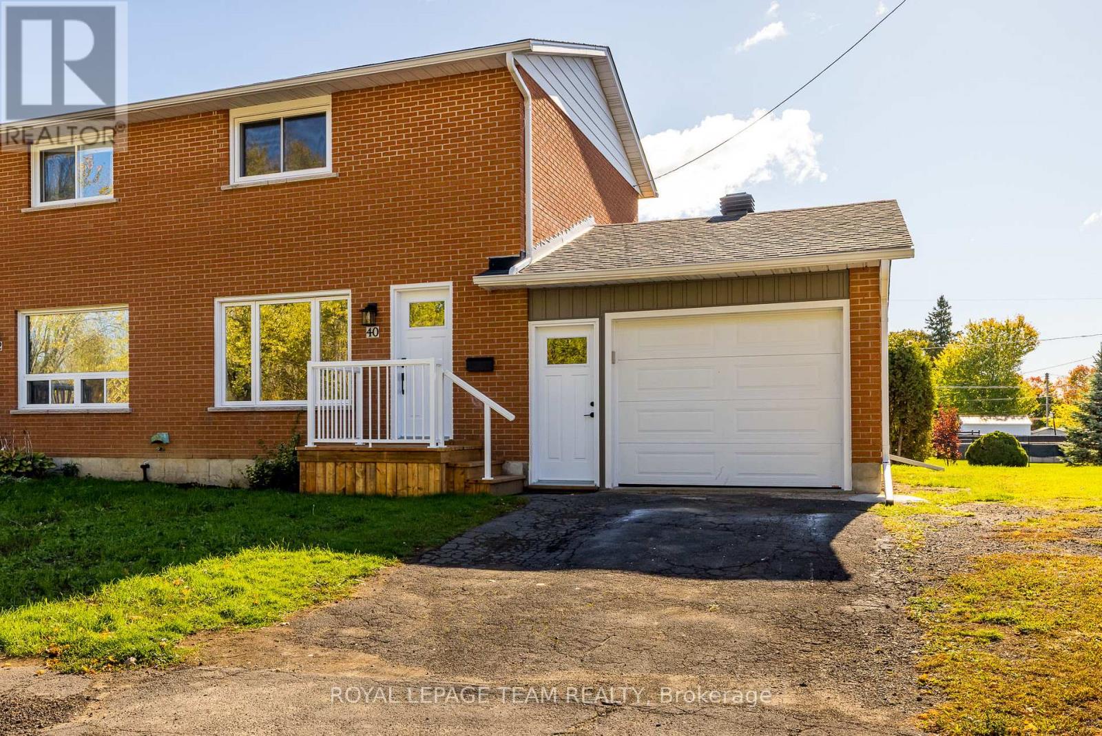 40 BEACH AVENUE, South Dundas, Ontario