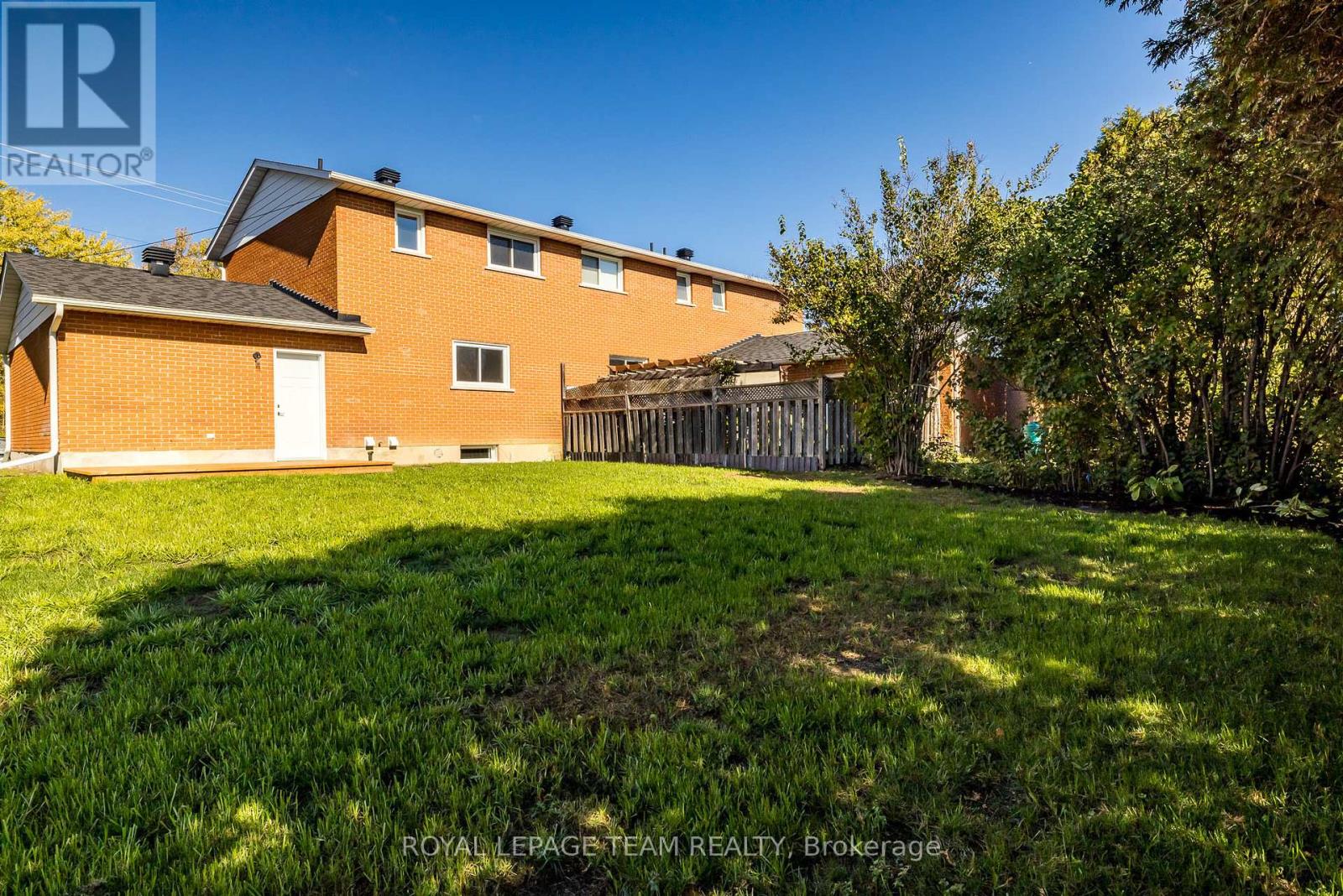 40 Beach Avenue, South Dundas, Ontario  K0E 1K0 - Photo 38 - X12455928