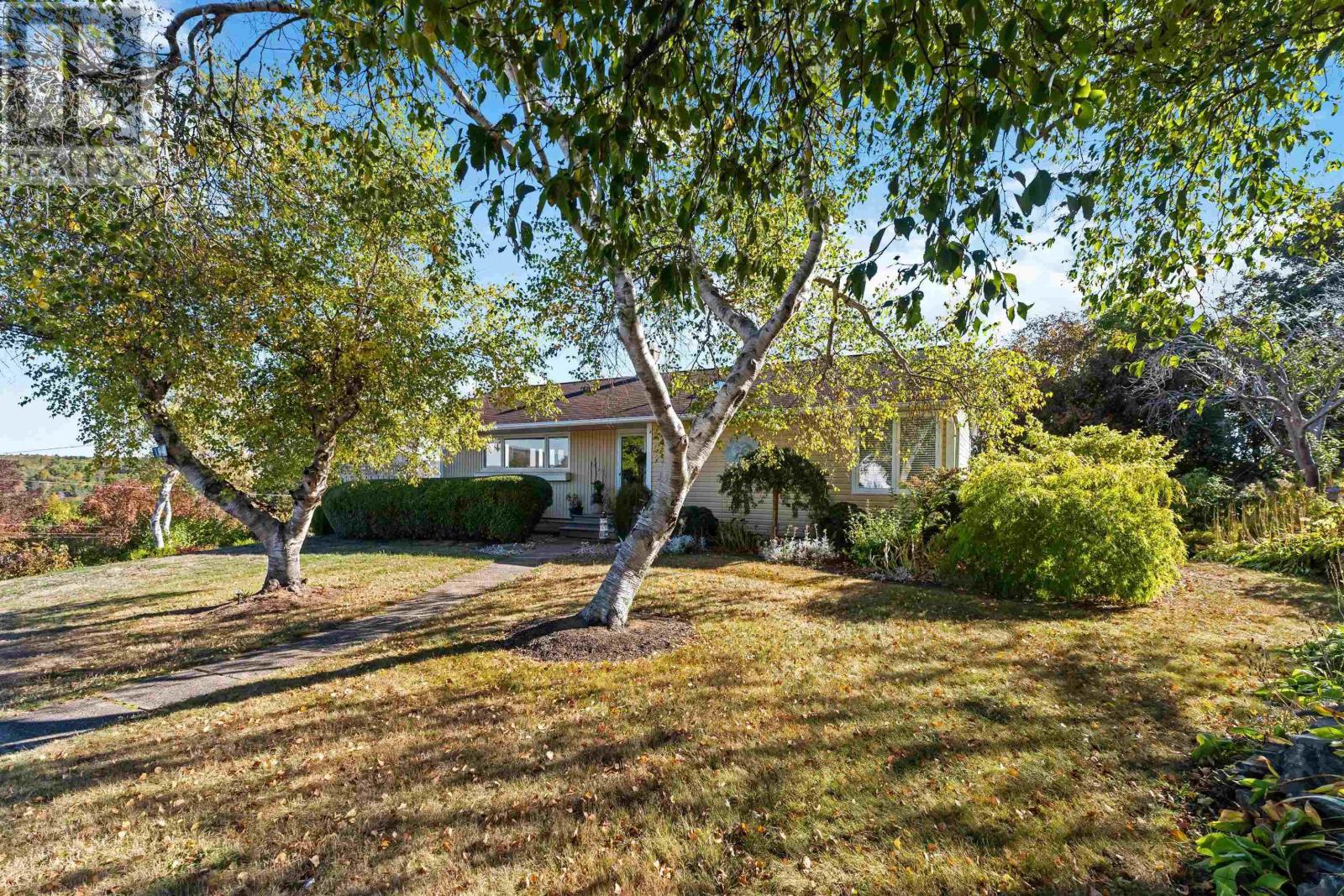 194 Third Avenue, Digby, Nova Scotia  B0V 1A0 - Photo 2 - 202525562