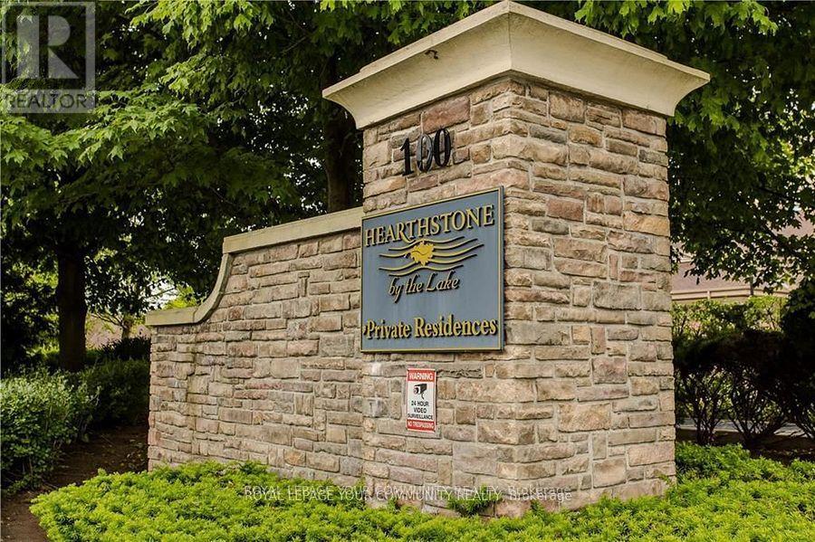 1208 - 100 Burloak Drive, Burlington, Ontario  L7L 6P6 - Photo 2 - W12413851