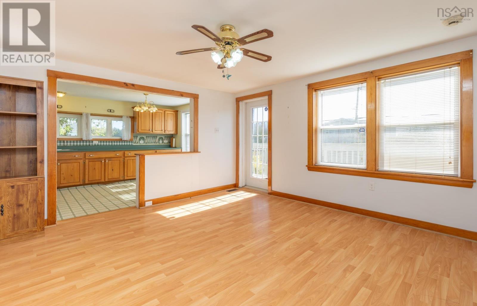 120 Parade Street, Yarmouth, Nova Scotia  B5A 3B7 - Photo 17 - 202525564