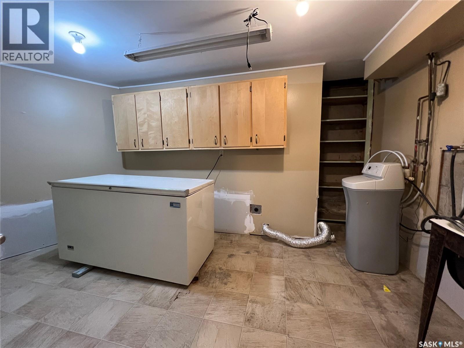 1118 Broadview Road, Esterhazy, Saskatchewan  S0A 0X0 - Photo 19 - SK020494