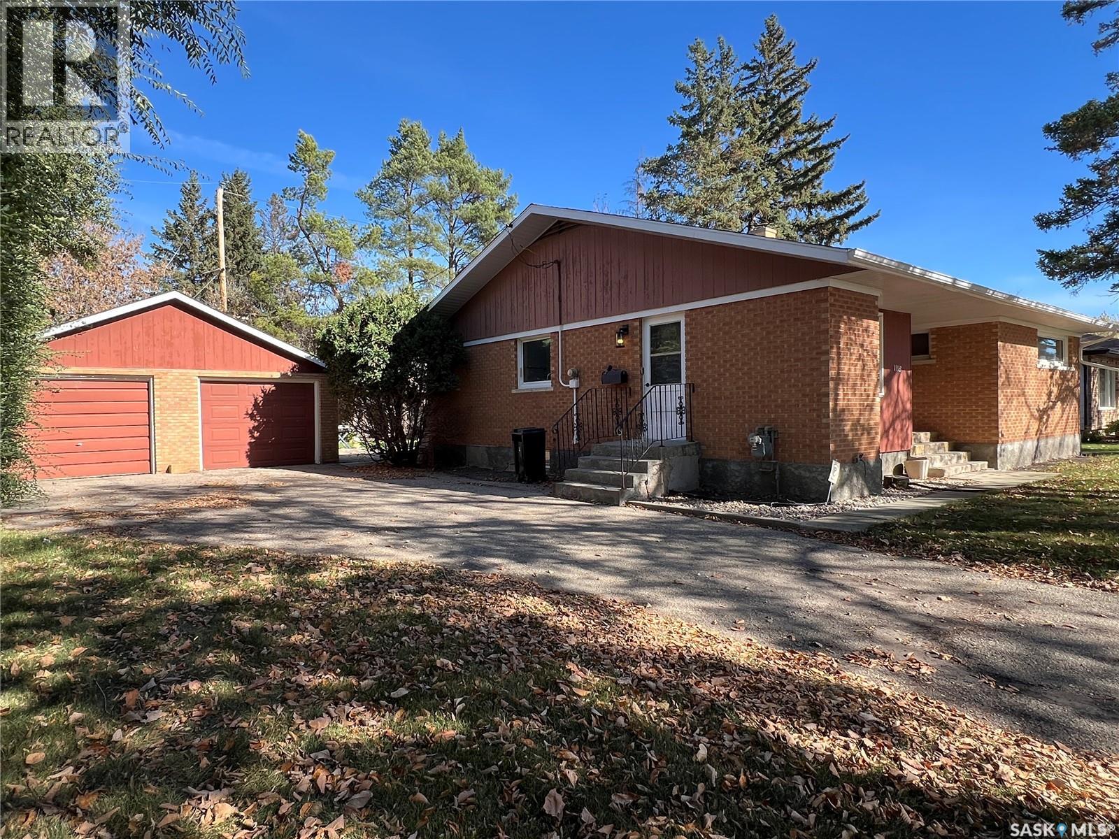 1118 Broadview Road, Esterhazy, Saskatchewan  S0A 0X0 - Photo 3 - SK020494