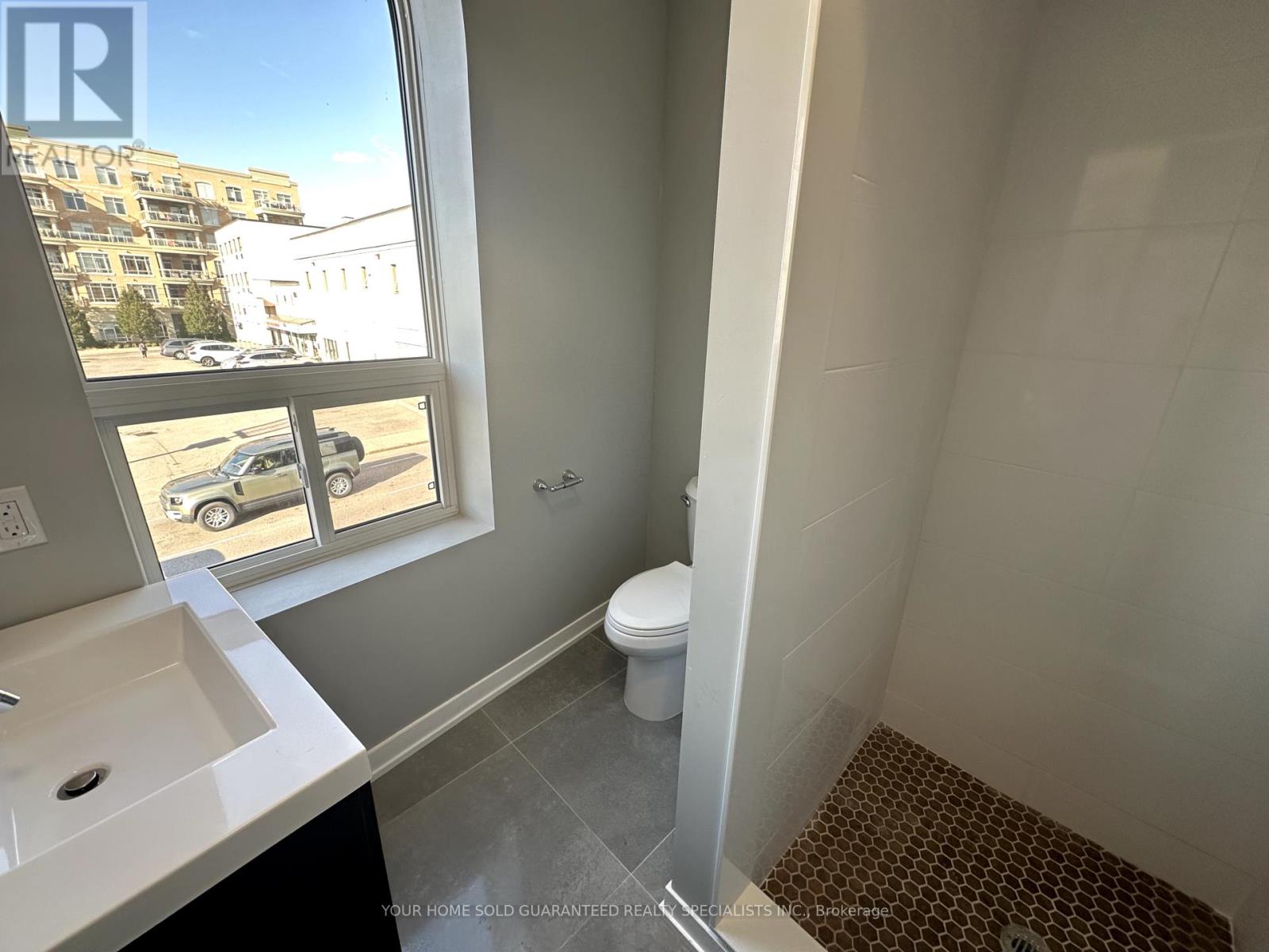 C - 9 Wellington Street E, Aurora (Aurora Village), Ontario  L4G 1H4 - Photo 8 - N12455908