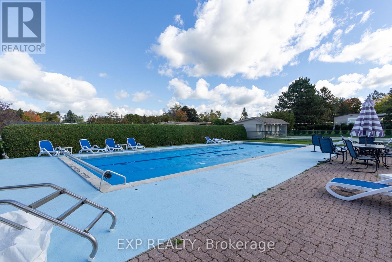 11 Geneva Court, Georgina, Ontario  L0E 1R0 - Photo 27 - N12455926