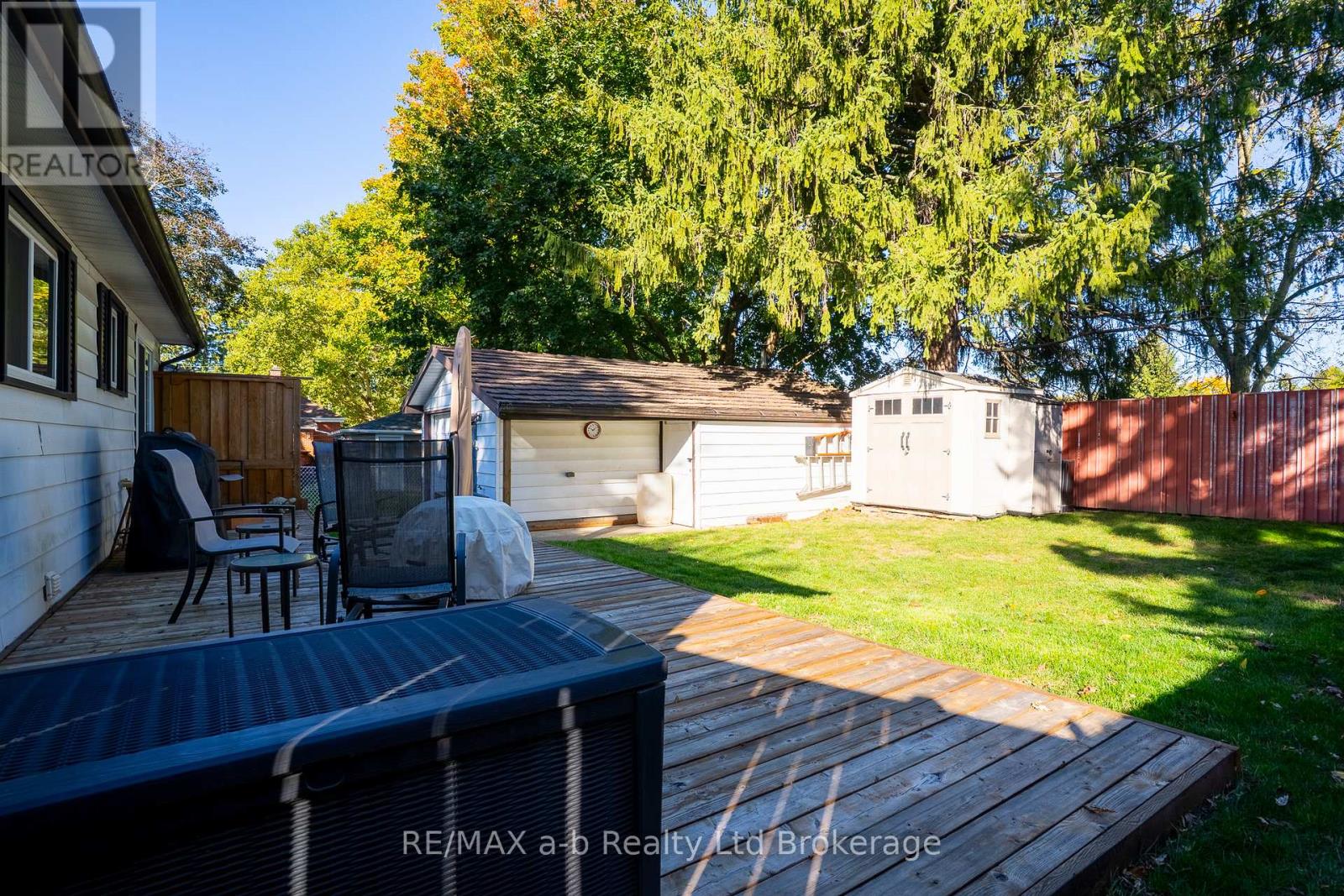 865 Alice Street, Woodstock, Ontario  N4S 2J5 - Photo 5 - X12455953
