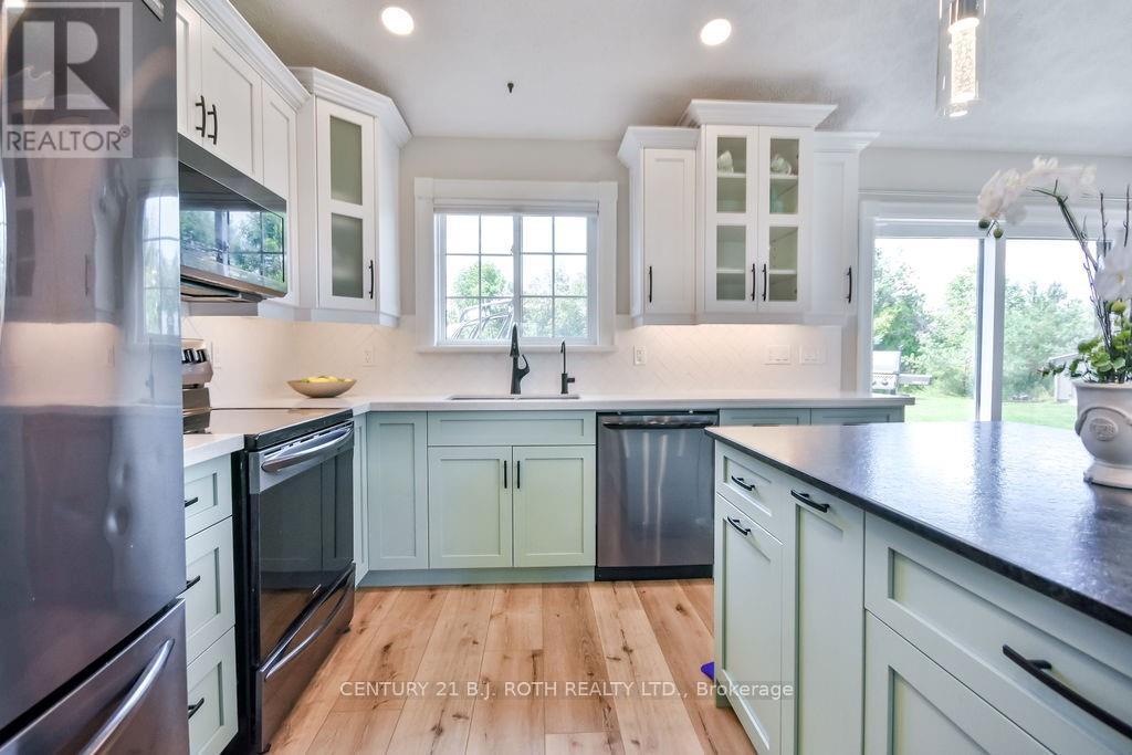 70 Line 12 South Line, Oro-Medonte, Ontario  L0L 1T0 - Photo 18 - S12455924