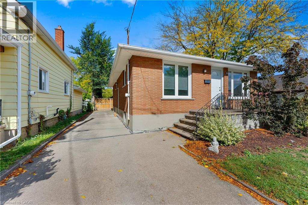 19 Moote Street, St. Catharines, Ontario  L2N 1B3 - Photo 1 - 40777119