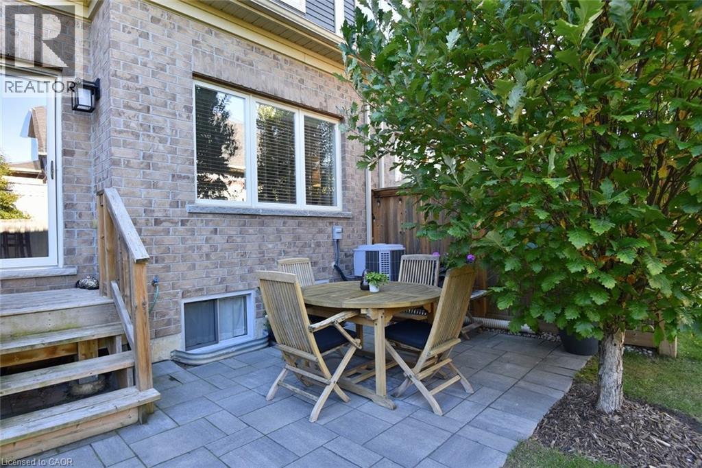 40 Hamilton Street S Unit# 7, Waterdown, Ontario  L8B 1V8 - Photo 39 - 40776994