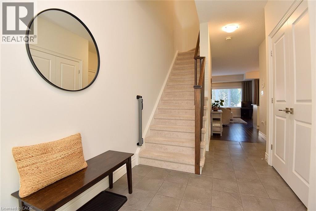 40 Hamilton Street S Unit# 7, Waterdown, Ontario  L8B 1V8 - Photo 7 - 40776994