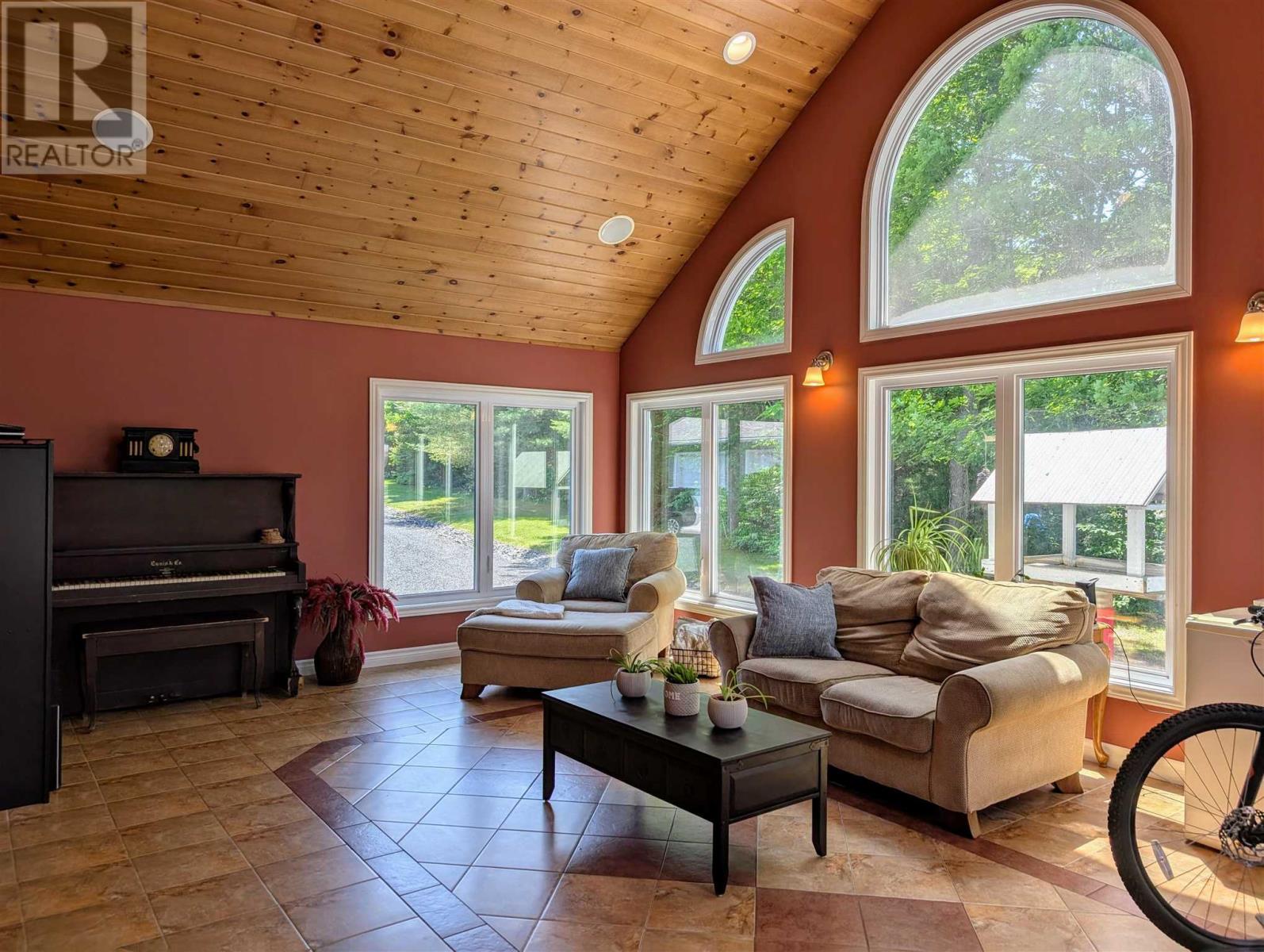 11 River Dr, Blind River, Ontario  P0R 1B0 - Photo 16 - SM251947