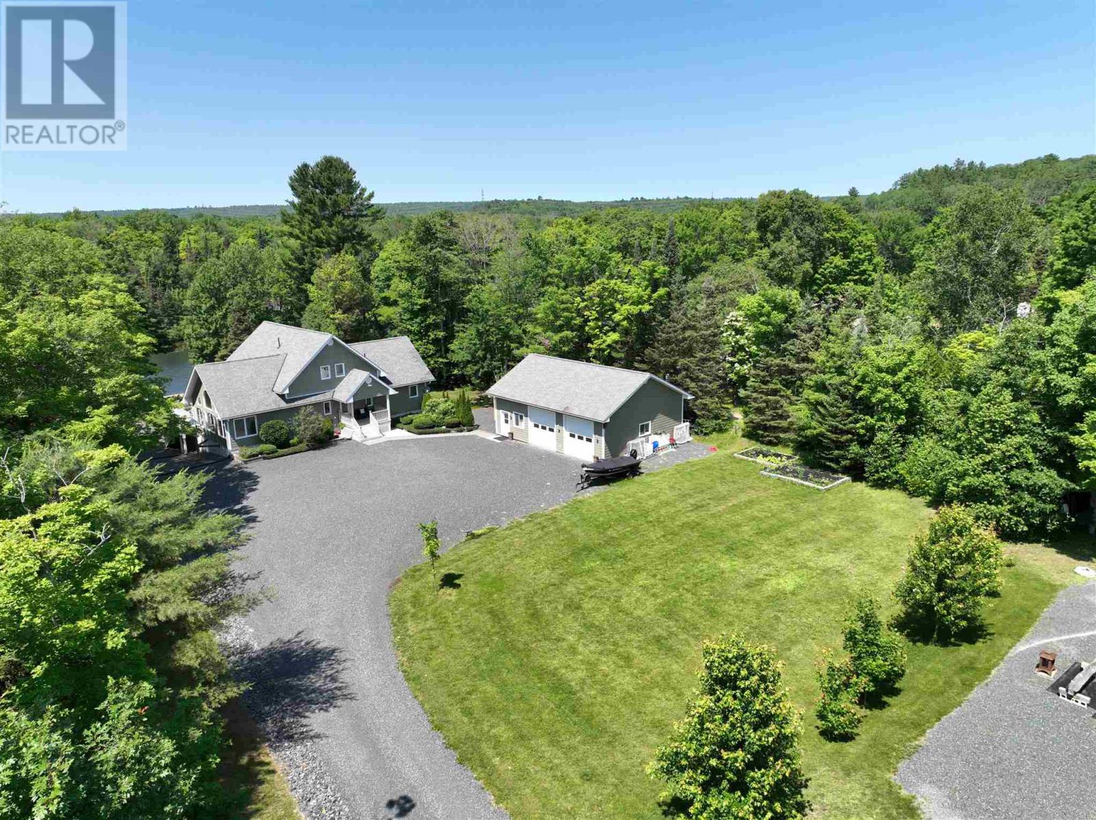 11 River Dr, Blind River, Ontario  P0R 1B0 - Photo 3 - SM251947