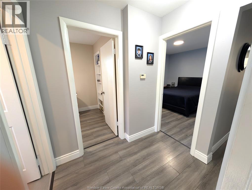 1542 Elsmere, Windsor, Ontario  N8X 4H3 - Photo 5 - 25025100