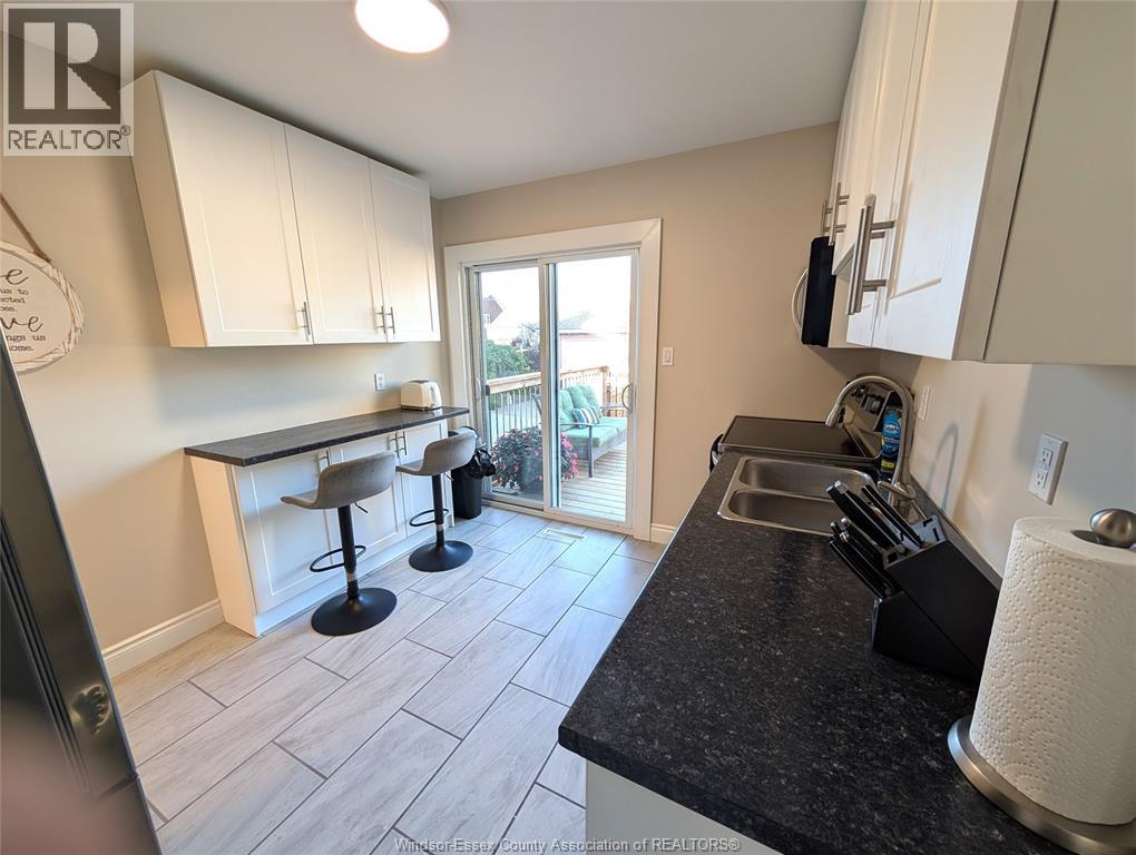 1542 Elsmere, Windsor, Ontario  N8X 4H3 - Photo 12 - 25025100