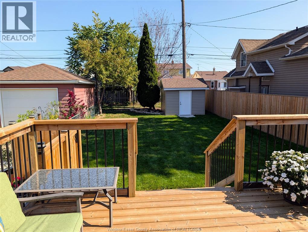 1542 Elsmere, Windsor, Ontario  N8X 4H3 - Photo 28 - 25025100