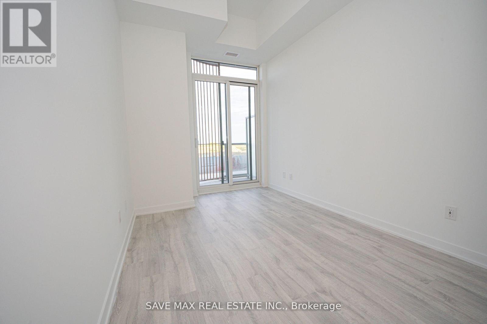 Th108 - 220 Missinnihe Way, Mississauga, Ontario  L5H 0A9 - Photo 18 - W12455912