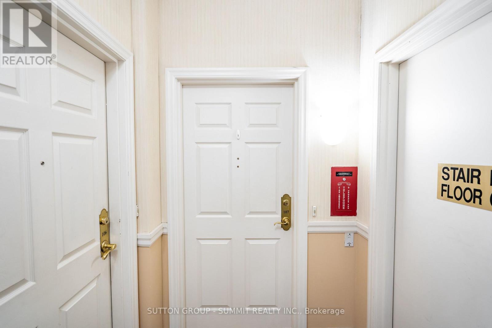 107 - 350 Princess Royal Drive, Mississauga, Ontario  L5B 4N1 - Photo 11 - W12455923