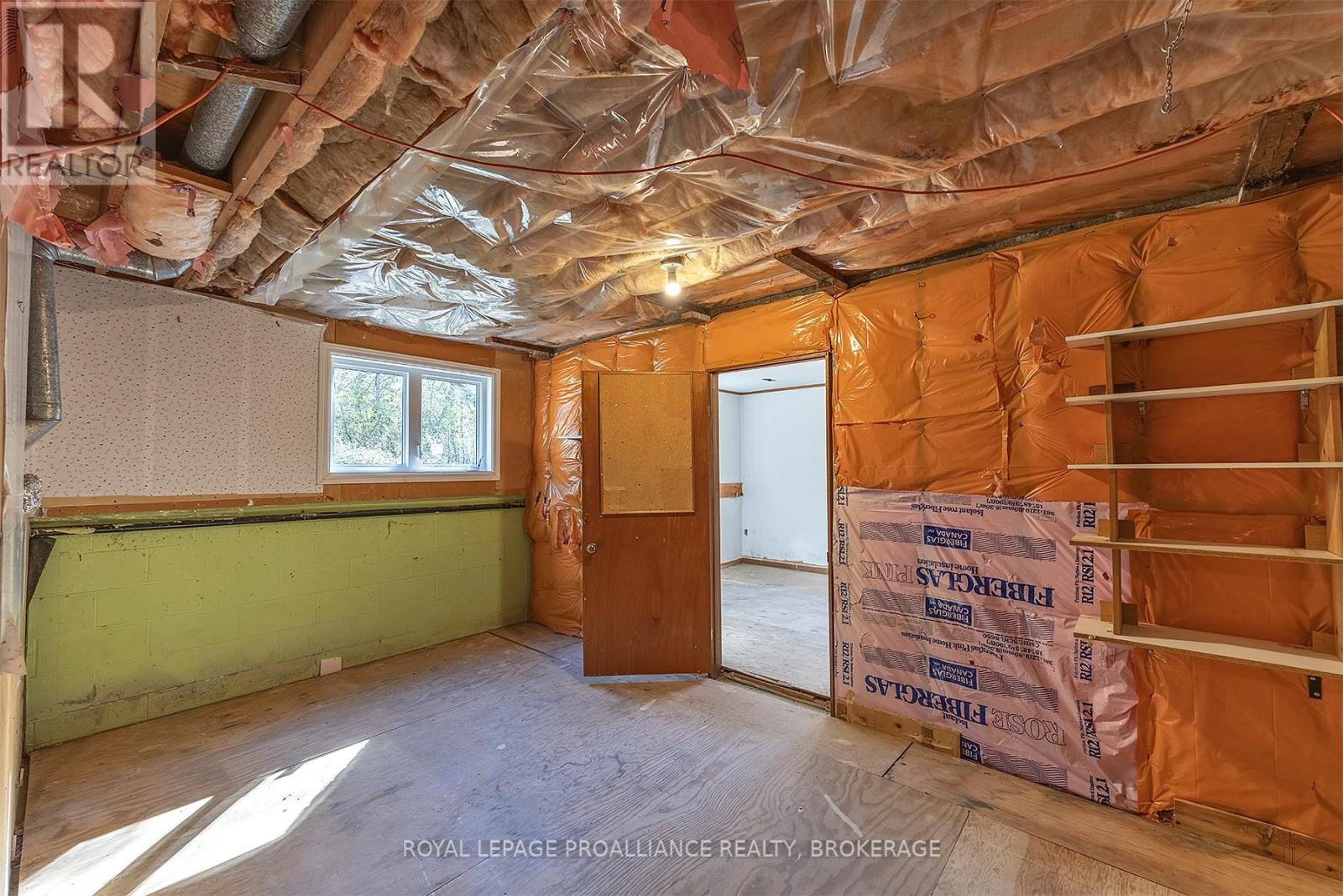 1136 Millhaven Road, Loyalist (Lennox And Addington - South), Ontario  K0H 2H0 - Photo 16 - X12455955