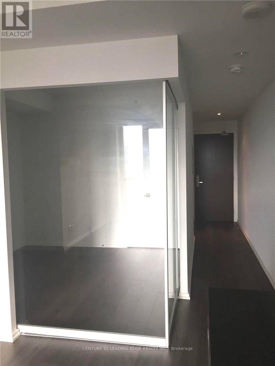 5214 - 70 Temperance Street, Toronto, Ontario  M5B 0B1 - Photo 5 - C12455581