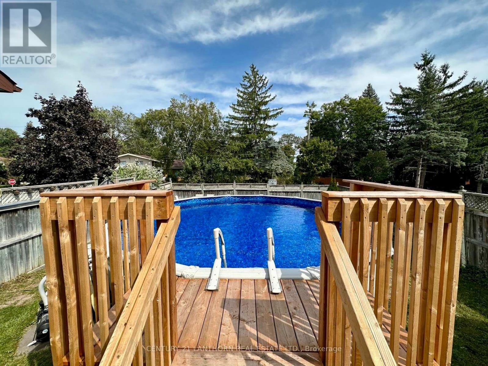 4 Highview Crescent, Belleville, Ontario  K8P 3G4 - Photo 15 - X12455983