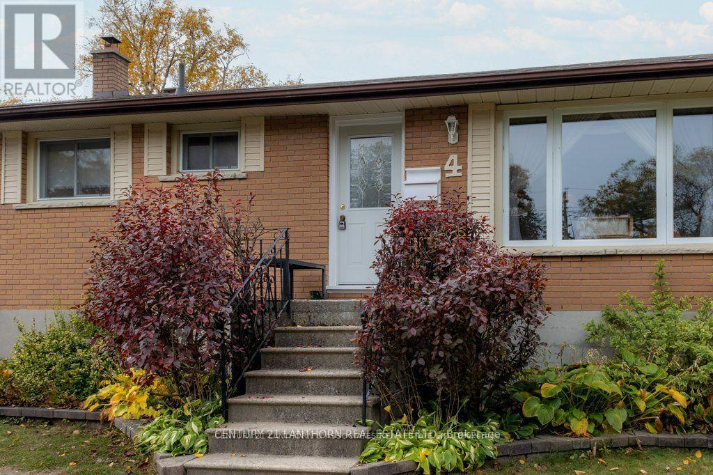 4 Highview Crescent, Belleville, Ontario  K8P 3G4 - Photo 4 - X12455983