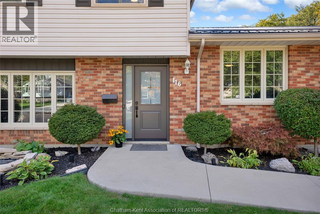 116 Thornhill Crescent, Chatham, Ontario  N7L 4M3 - Photo 6 - 25025495