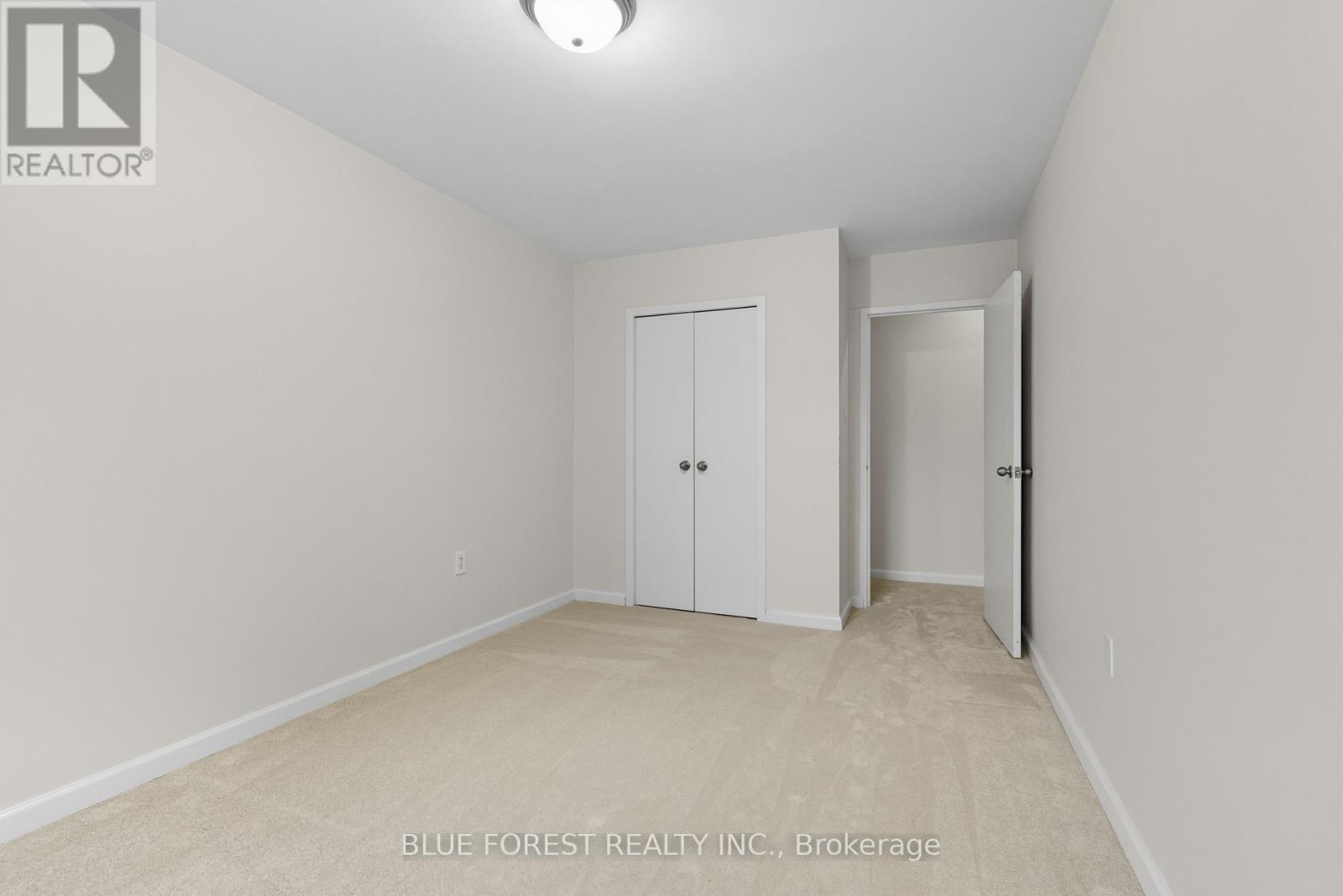4 - 665 Wonderland Road S, London South (South M), Ontario  N6K 1M1 - Photo 14 - X12455950