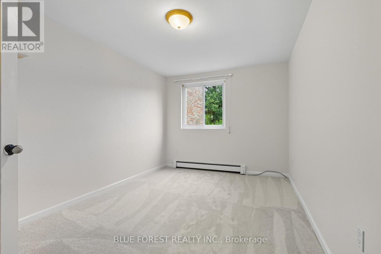 4 - 665 Wonderland Road S, London South (South M), Ontario  N6K 1M1 - Photo 15 - X12455950