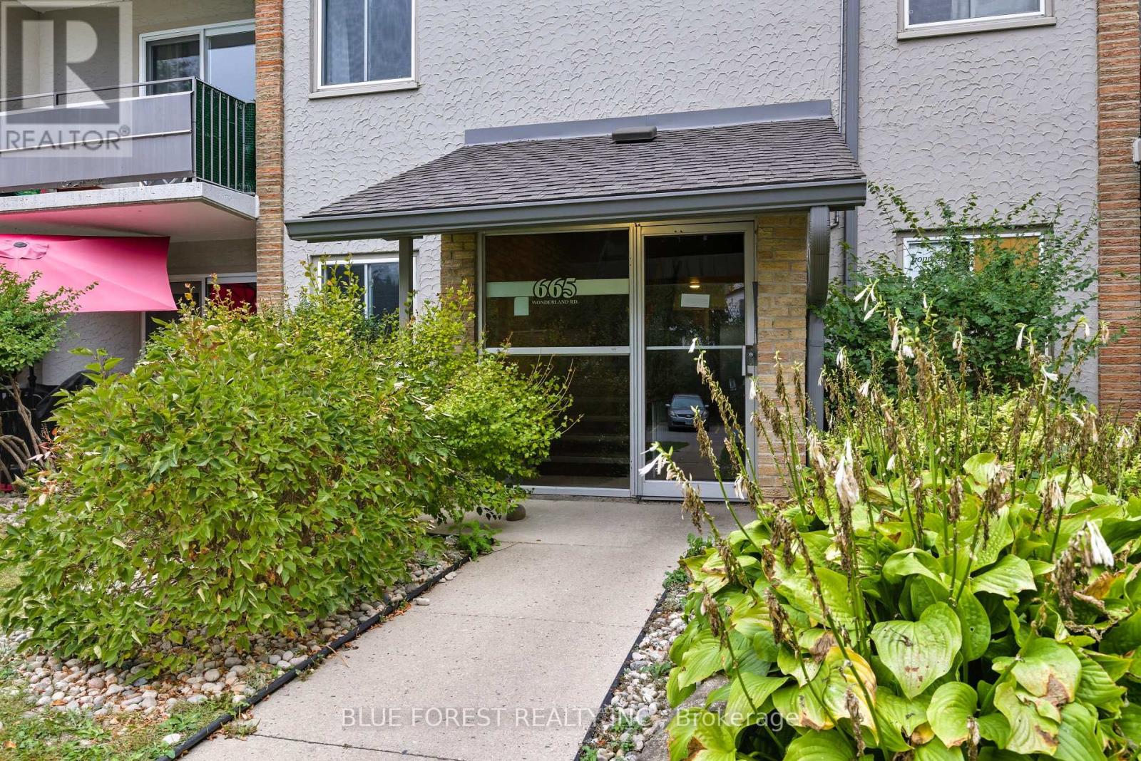 4 - 665 Wonderland Road S, London South (South M), Ontario  N6K 1M1 - Photo 3 - X12455950