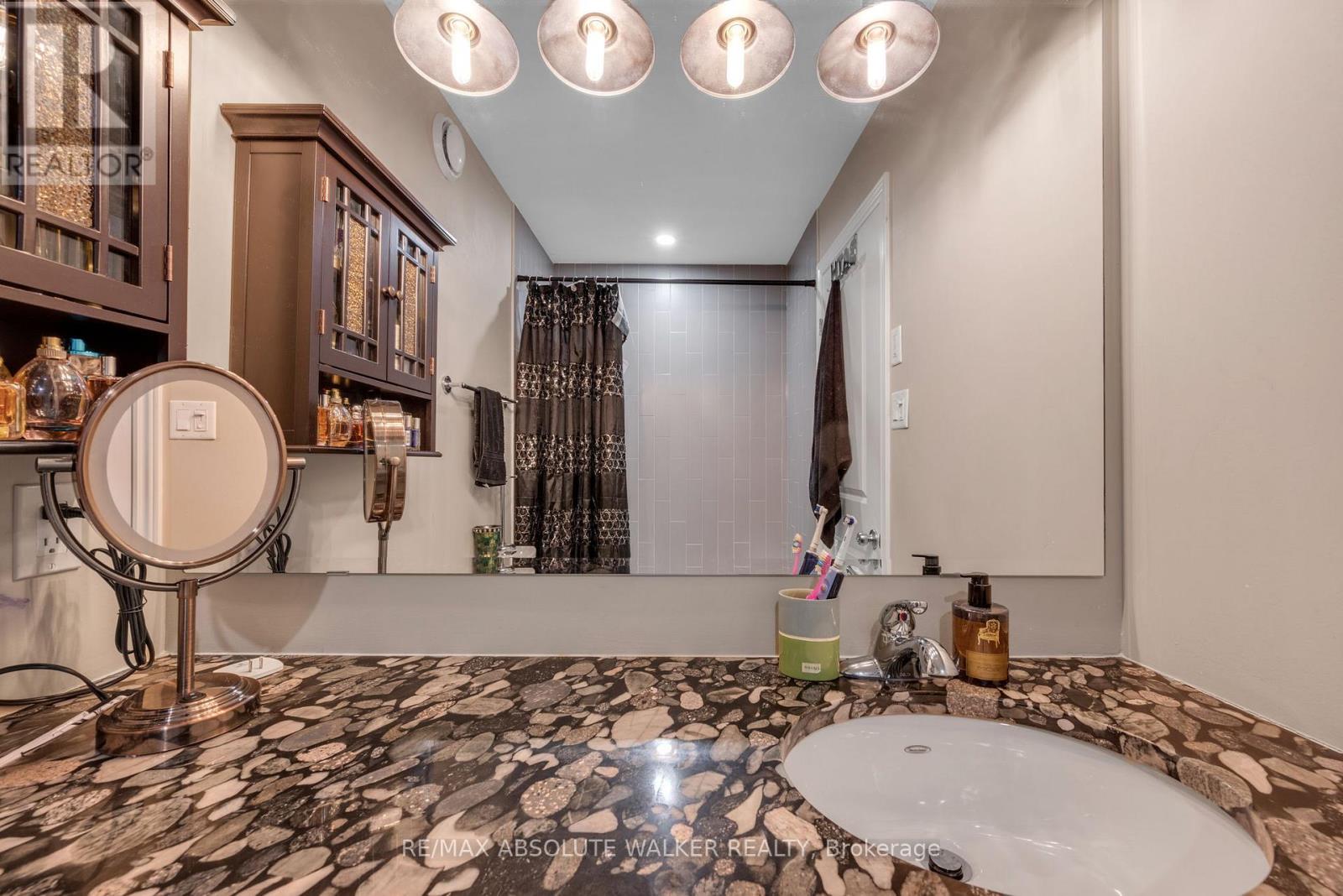 129 Chaperal Private, Ottawa, Ontario  K4A 0T6 - Photo 31 - X12455976