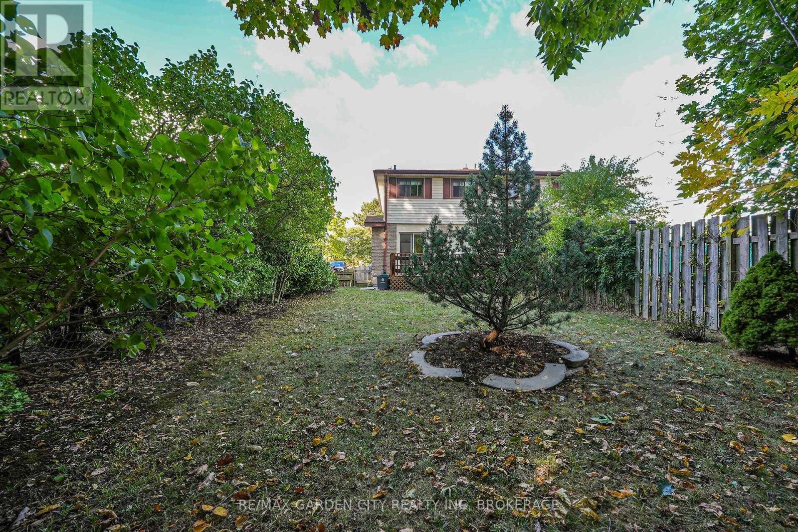 119 Silvan Drive, Welland, Ontario  L3C 6C1 - Photo 31 - X12455963