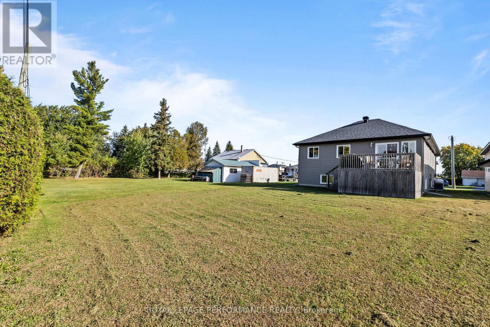 5 Lamoureux Street, The Nation, Ontario  K0G 1L0 - Photo 41 - X12454653