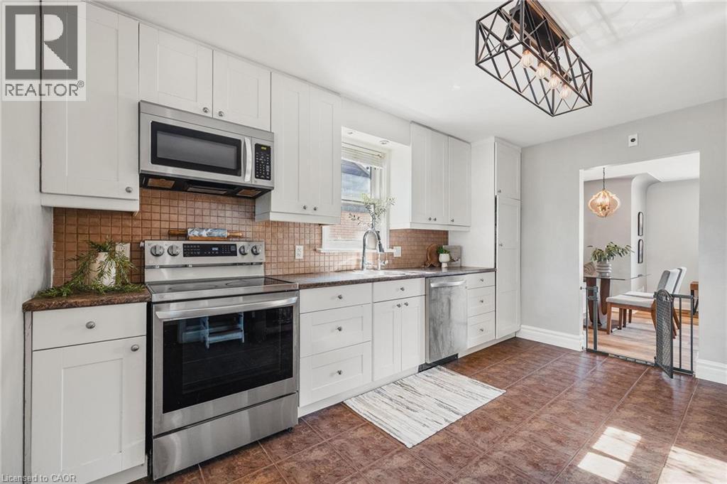 300 Melrose Avenue, Kitchener, Ontario  N2H 2C1 - Photo 6 - 40773510