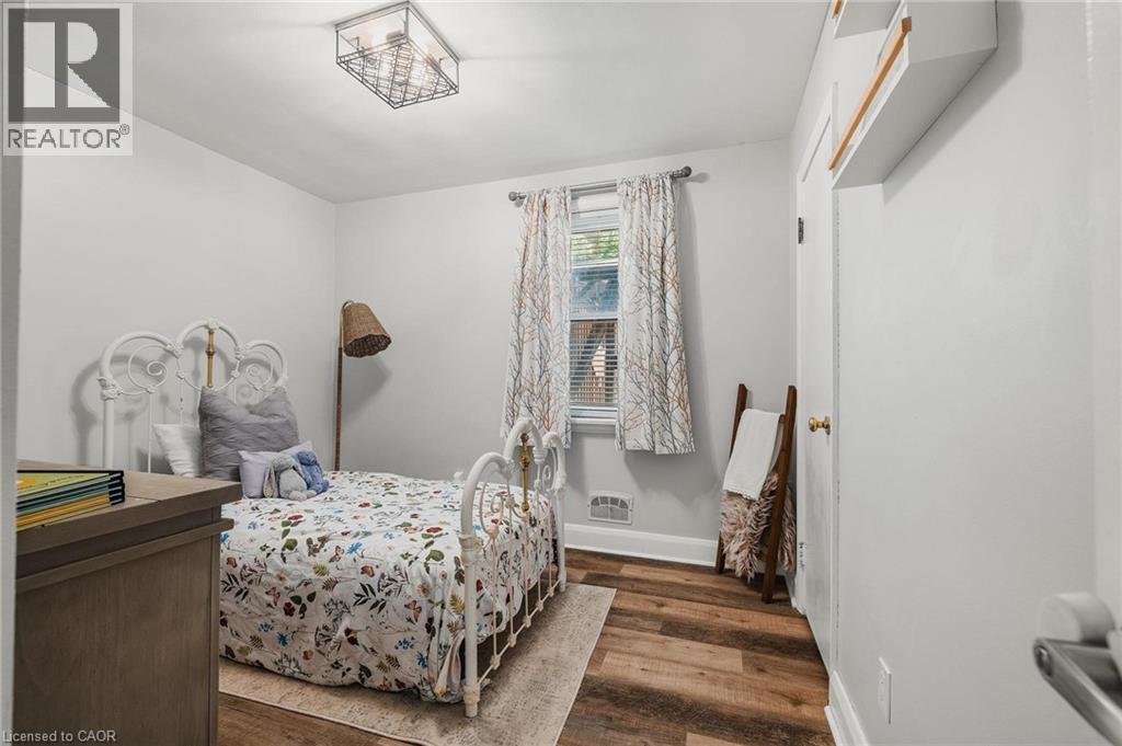 300 Melrose Avenue, Kitchener, Ontario  N2H 2C1 - Photo 12 - 40773510