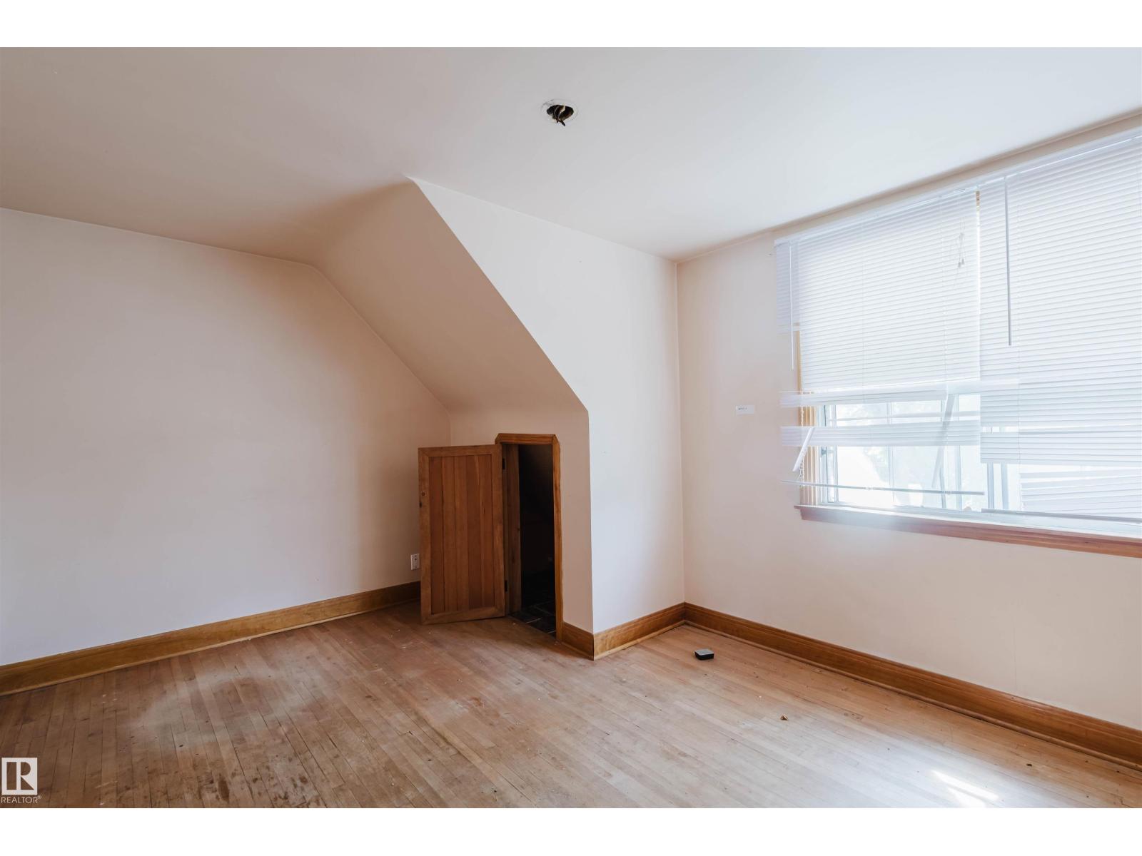 10827 111 St Nw, Edmonton, Alberta  T5H 3G5 - Photo 31 - E4461628