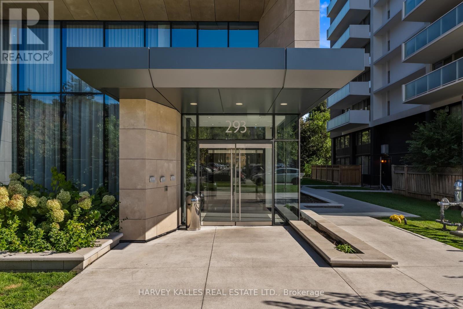 521 - 293 The Kingsway, Toronto, Ontario  M9A 0E8 - Photo 21 - W12455435