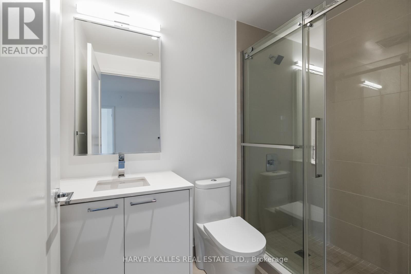 521 - 293 The Kingsway, Toronto, Ontario  M9A 0E8 - Photo 12 - W12455435