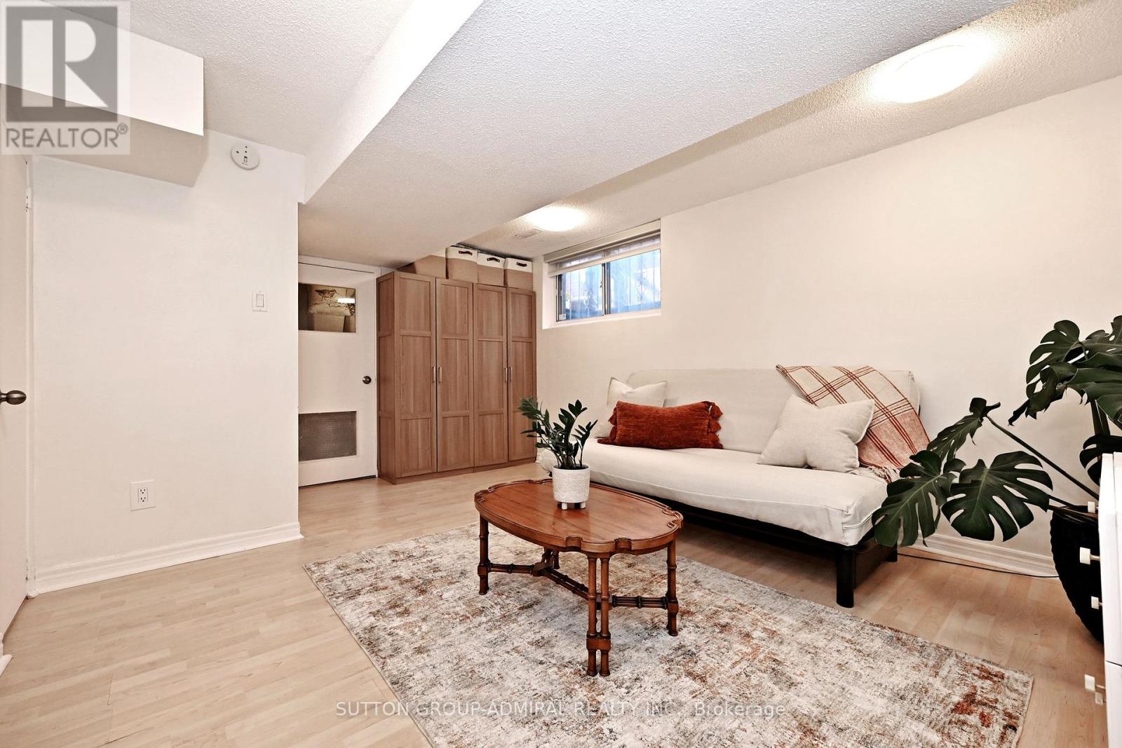 1 - 69 Upper Canada Drive, Toronto, Ontario  M2P 2A3 - Photo 44 - C12455622