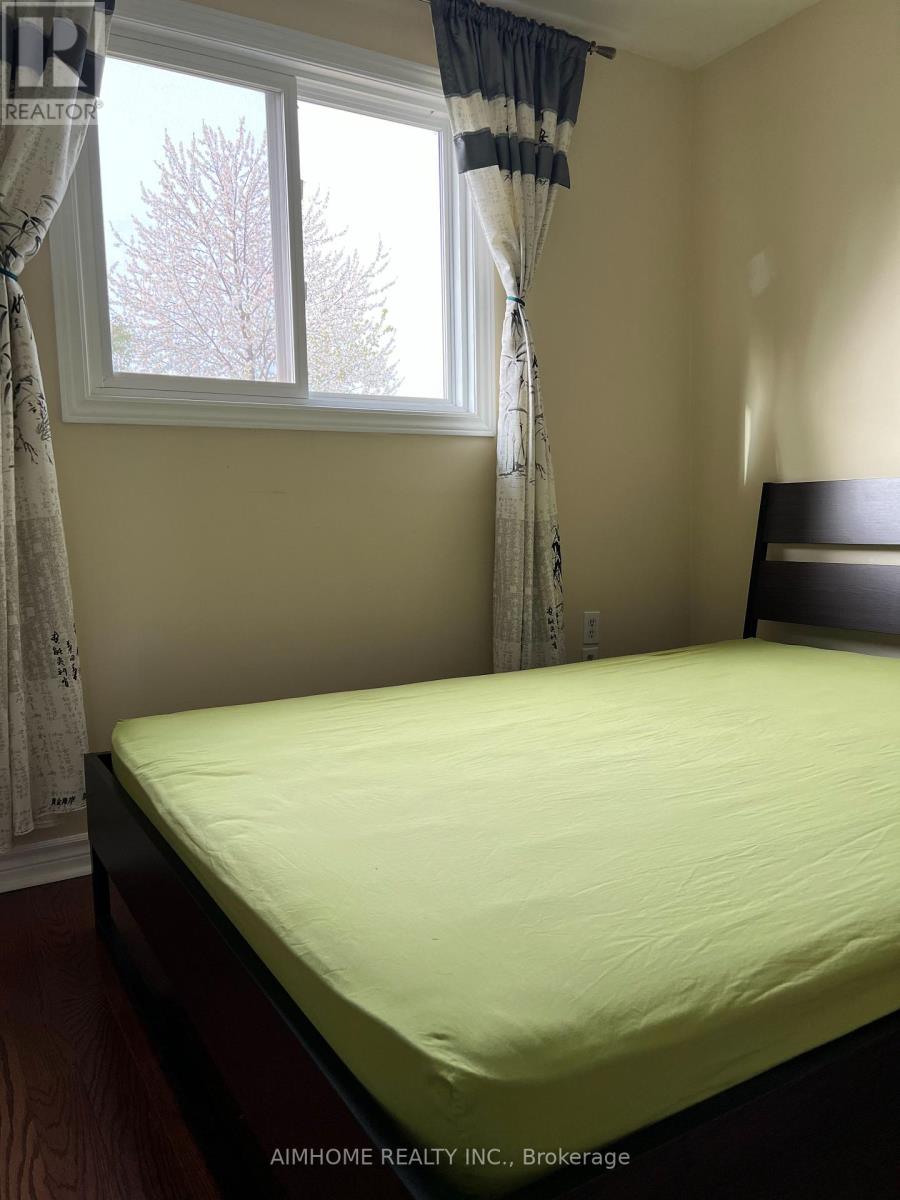 (Main&second Floor) - 47 Yucatan Road, Toronto, Ontario  M2H 2L1 - Photo 13 - C12455935