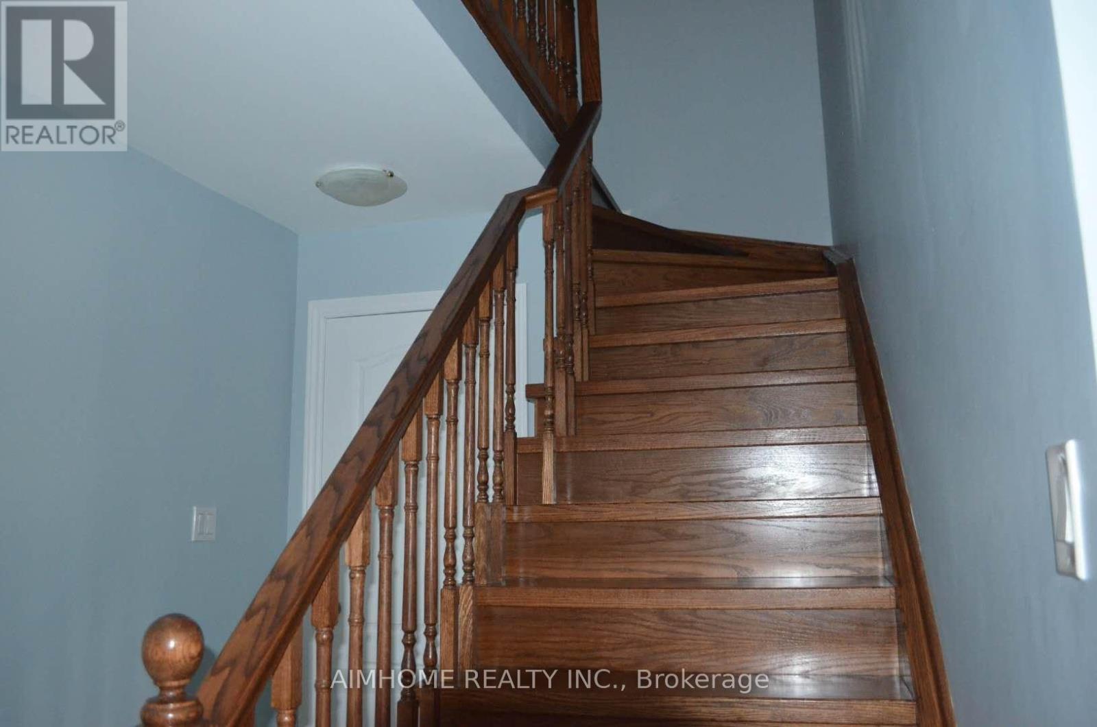 (Main&second Floor) - 47 Yucatan Road, Toronto, Ontario  M2H 2L1 - Photo 5 - C12455935
