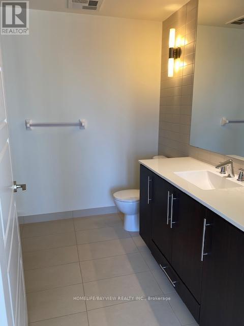 605 - 28 Linden Street, Toronto, Ontario  M4Y 0A4 - Photo 9 - C12455952