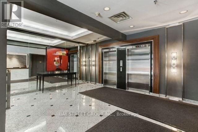 1507 - 40 Scollard Street, Toronto, Ontario  M5R 3S1 - Photo 10 - C12455980