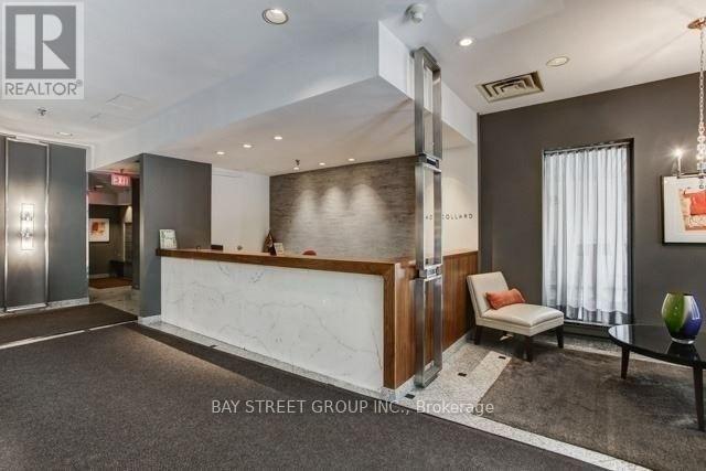 1507 - 40 Scollard Street, Toronto, Ontario  M5R 3S1 - Photo 11 - C12455980