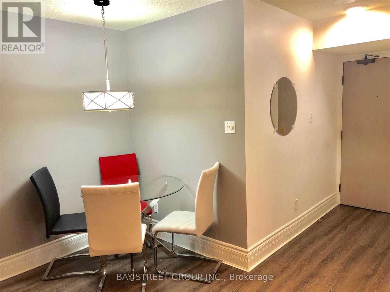 1507 - 40 Scollard Street, Toronto, Ontario  M5R 3S1 - Photo 7 - C12455980